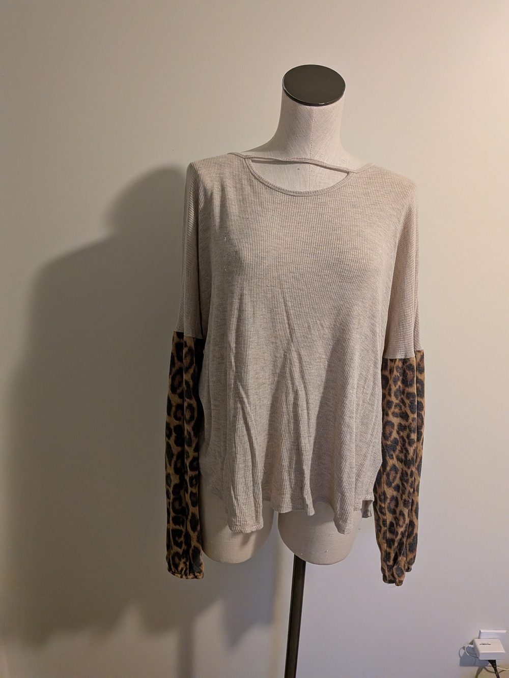 Beige Waffle Knit Pullover with Leopard-Print Sleeves